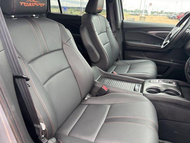 used 2022 Honda Passport car, priced at $28,600
