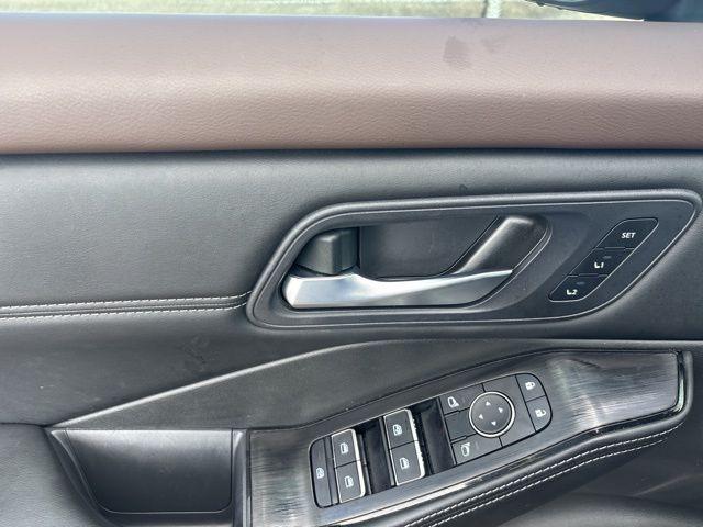 used 2023 Nissan Rogue car, priced at $27,900