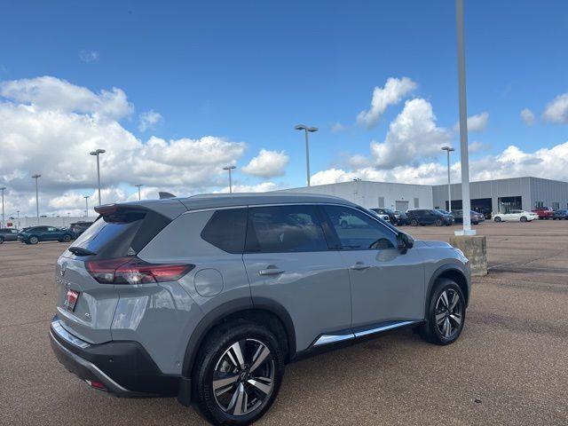used 2023 Nissan Rogue car, priced at $27,900