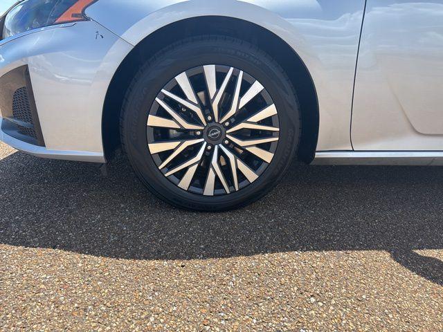 used 2024 Nissan Altima car, priced at $20,200