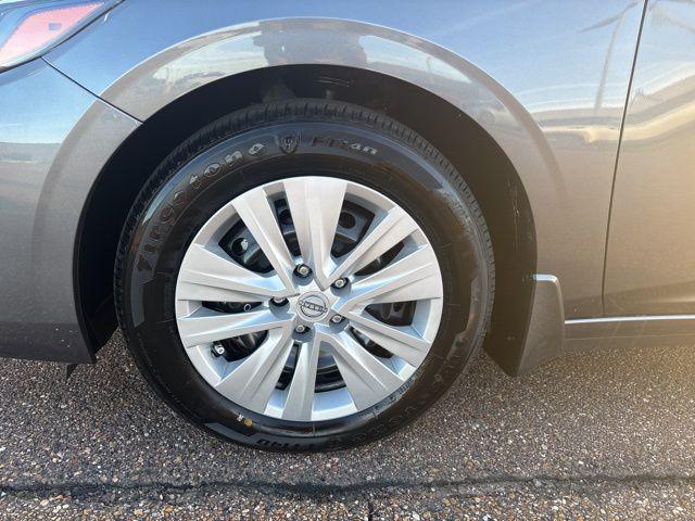 new 2025 Nissan Sentra car, priced at $20,981