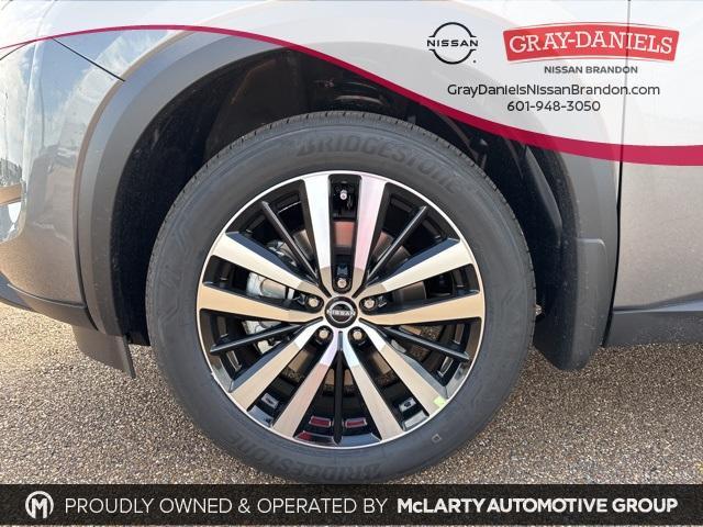 new 2025 Nissan Pathfinder car, priced at $51,146