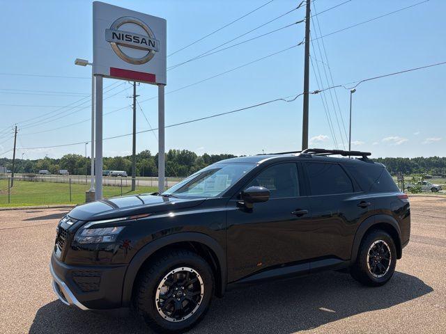 new 2025 Nissan Pathfinder car, priced at $38,863