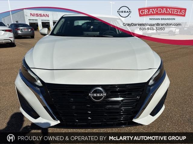 new 2025 Nissan Altima car, priced at $29,168