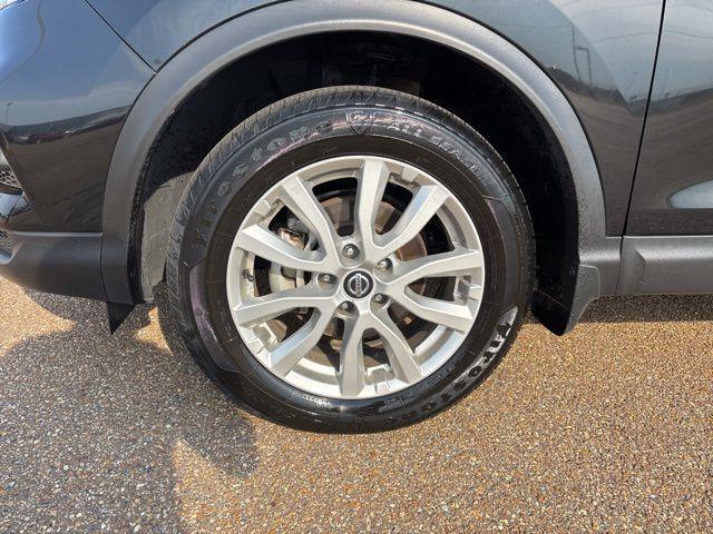 used 2022 Nissan Rogue Sport car, priced at $17,800