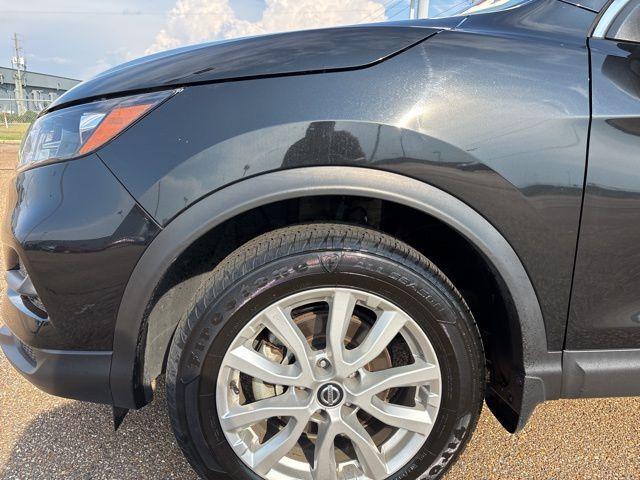 used 2022 Nissan Rogue Sport car, priced at $17,800
