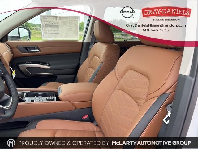new 2025 Nissan Pathfinder car, priced at $51,056