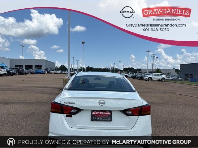 used 2023 Nissan Altima car, priced at $20,300