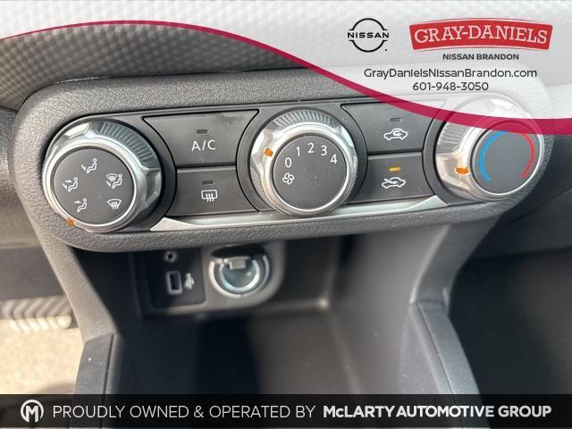 new 2025 Nissan Kicks car, priced at $23,071