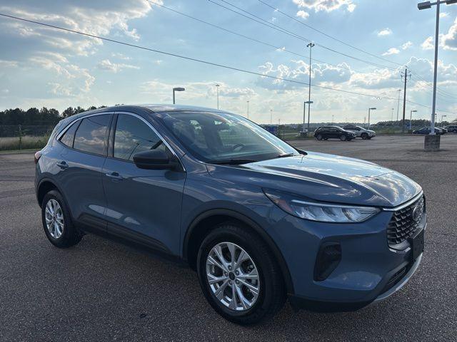 used 2024 Ford Escape car, priced at $24,600