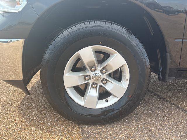 used 2023 Ram 1500 Classic car, priced at $28,000