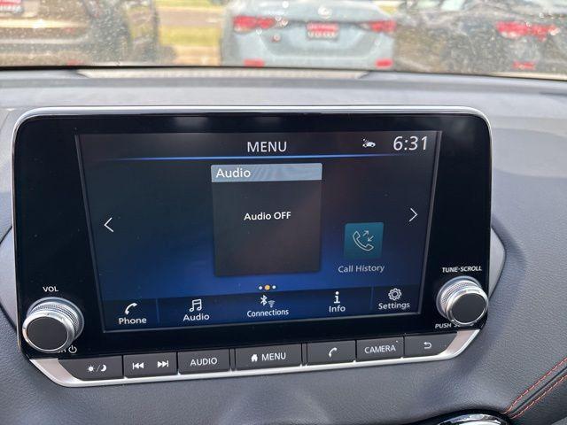 new 2025 Nissan Sentra car, priced at $27,302