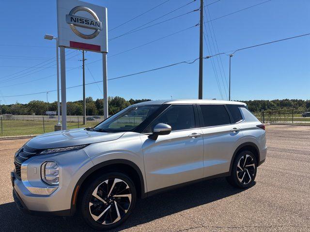 used 2022 Mitsubishi Outlander car, priced at $18,600