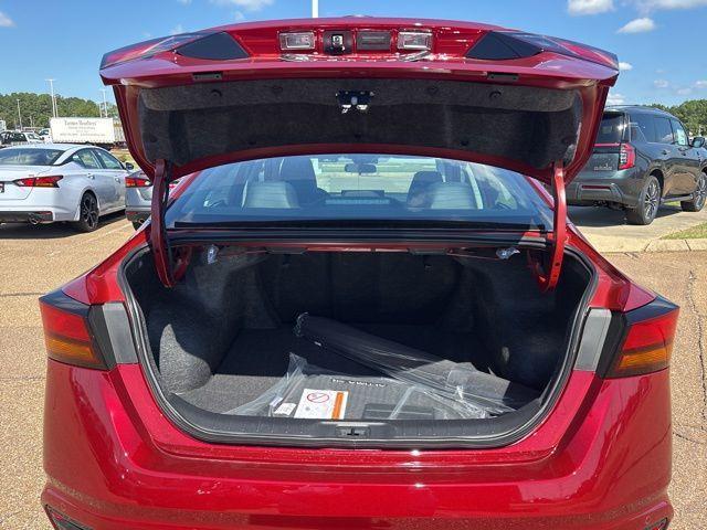 new 2025 Nissan Altima car, priced at $32,352