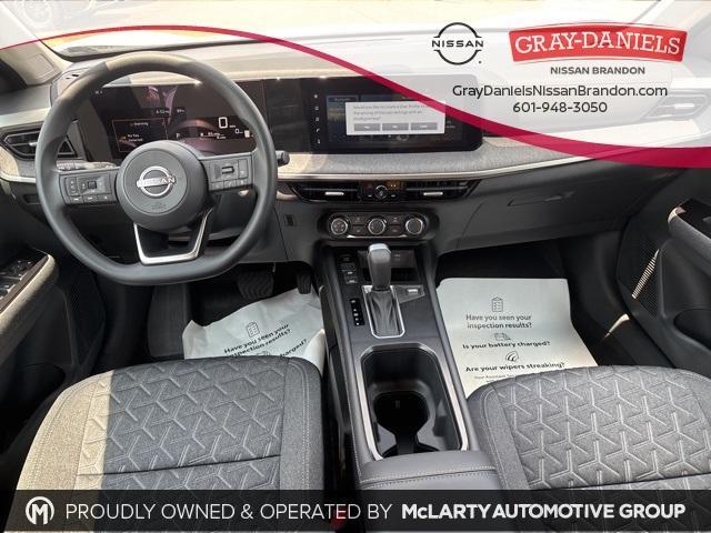 new 2025 Nissan Kicks car, priced at $26,592