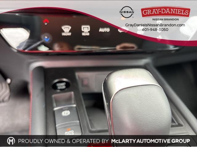 new 2025 Nissan Kicks car, priced at $29,703