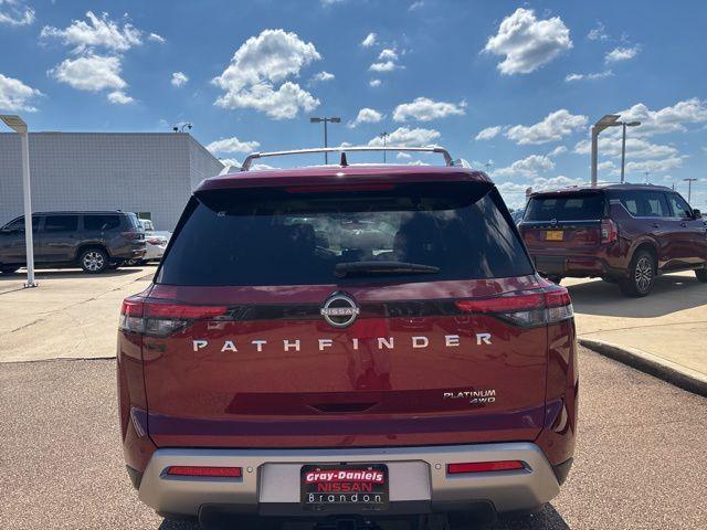 new 2025 Nissan Pathfinder car, priced at $45,618