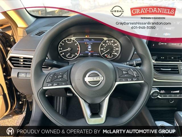 new 2025 Nissan Altima car, priced at $29,036