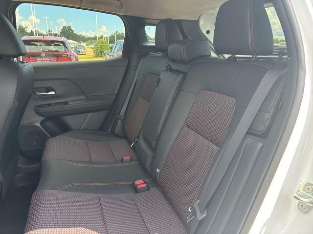 new 2025 Nissan Kicks car, priced at $27,807