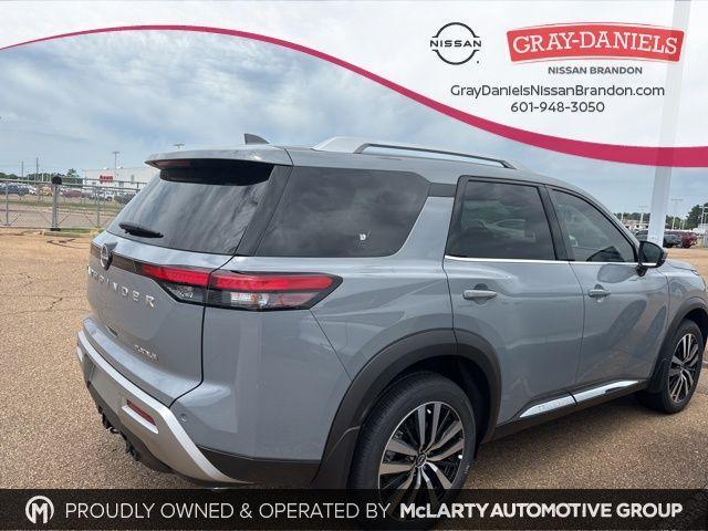 new 2025 Nissan Pathfinder car, priced at $48,815