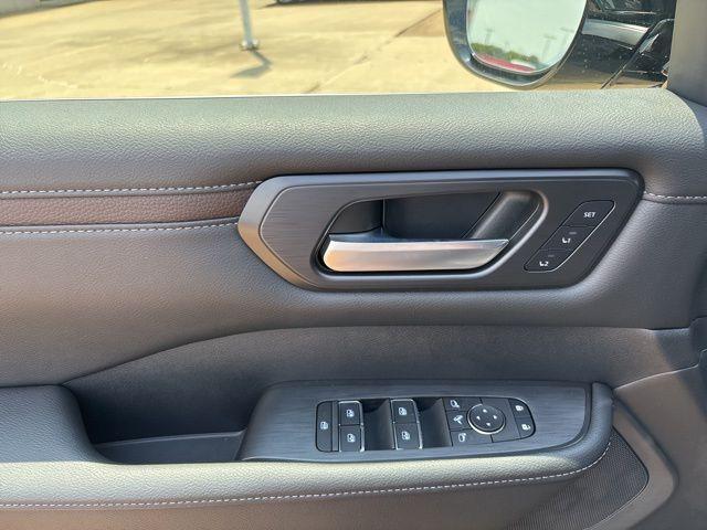 new 2025 Nissan Armada car, priced at $64,522