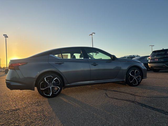 new 2025 Nissan Altima car, priced at $31,998