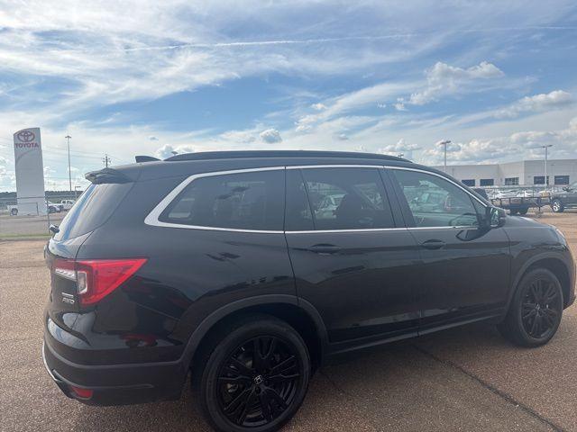 used 2022 Honda Pilot car, priced at $30,000