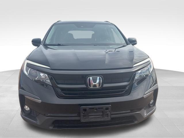 used 2022 Honda Pilot car, priced at $27,900