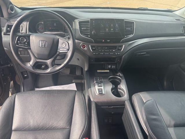 used 2022 Honda Pilot car, priced at $30,000
