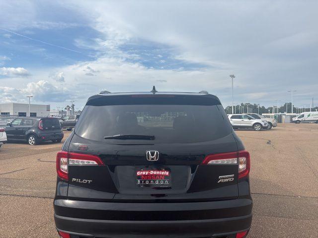 used 2022 Honda Pilot car, priced at $30,000
