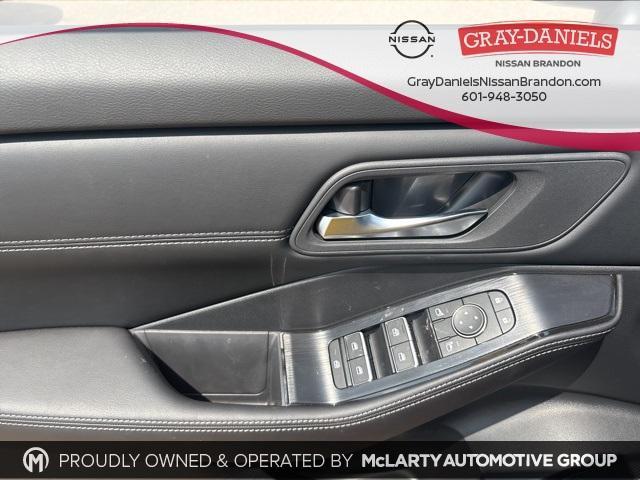 new 2025 Nissan Rogue car, priced at $38,080