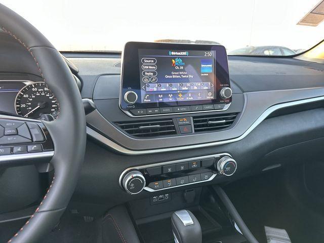 new 2025 Nissan Altima car, priced at $27,437