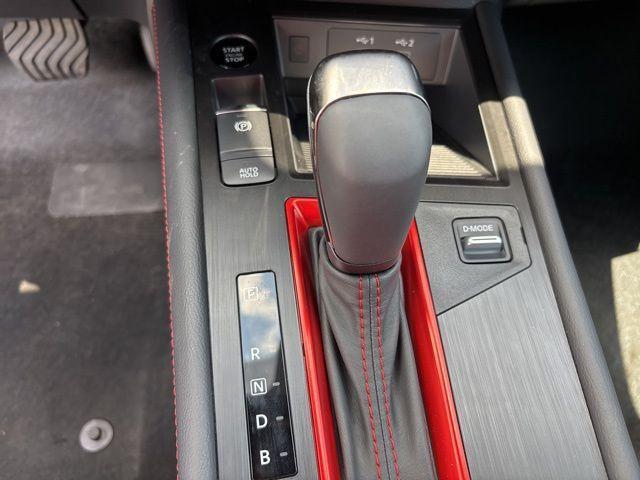 new 2025 Nissan Kicks car, priced at $26,337