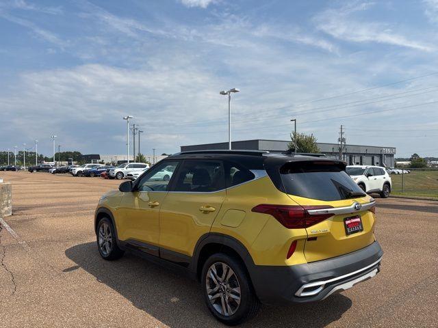used 2021 Kia Seltos car, priced at $14,400