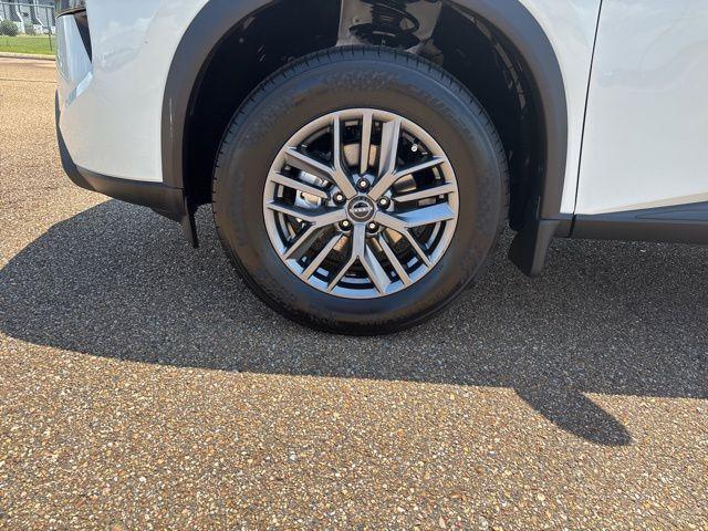 new 2026 Nissan Rogue car, priced at $29,635