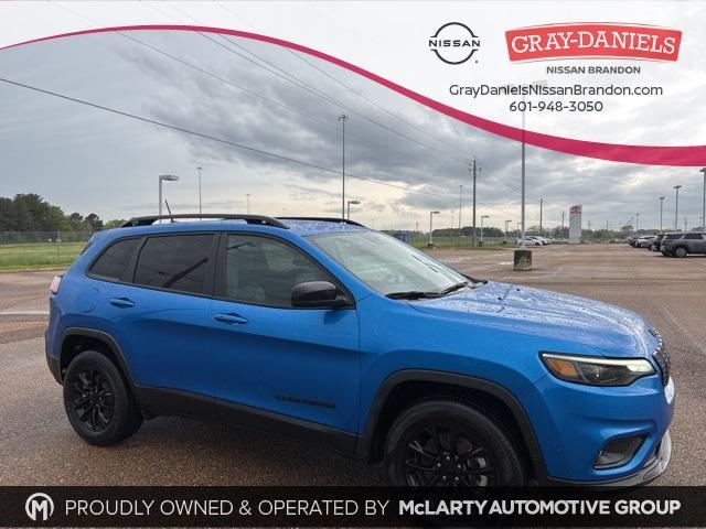 used 2023 Jeep Cherokee car, priced at $21,900