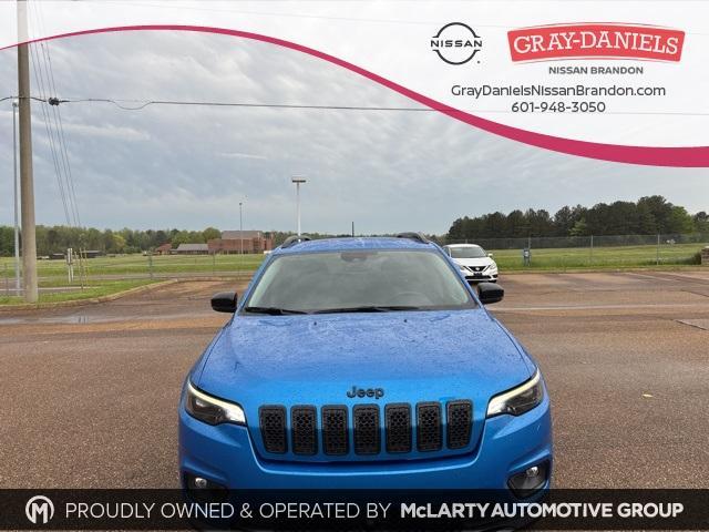 used 2023 Jeep Cherokee car, priced at $21,900