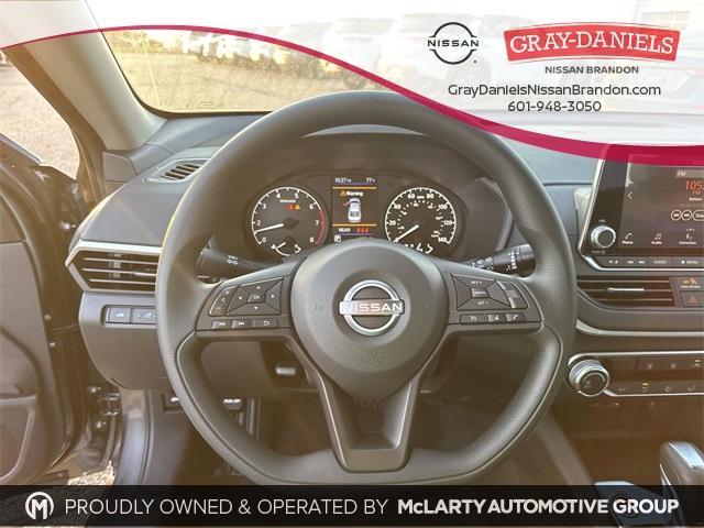 new 2025 Nissan Altima car, priced at $25,867