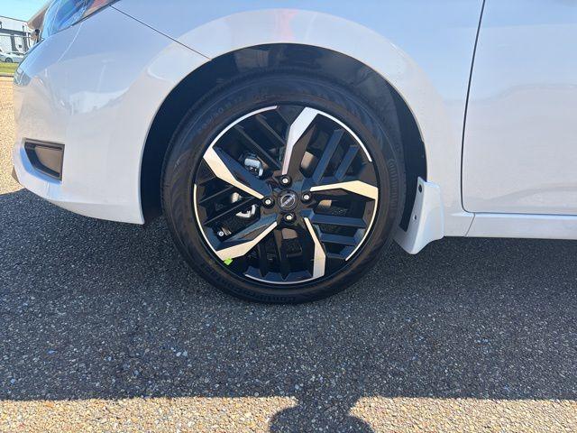 new 2025 Nissan Versa car, priced at $21,335