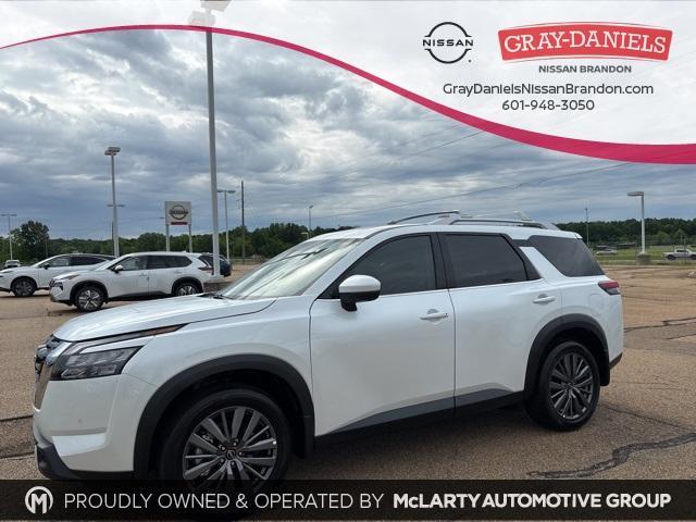 new 2025 Nissan Pathfinder car, priced at $44,903