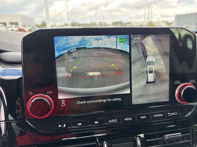 used 2024 Nissan Pathfinder car, priced at $33,000