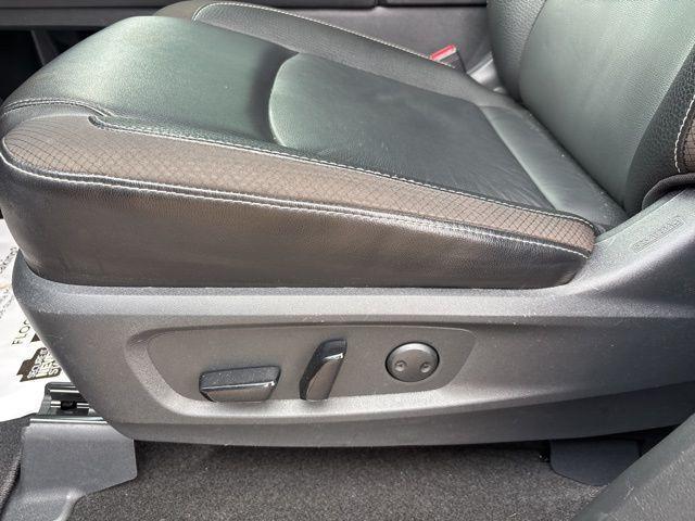 used 2024 Nissan Pathfinder car, priced at $33,000