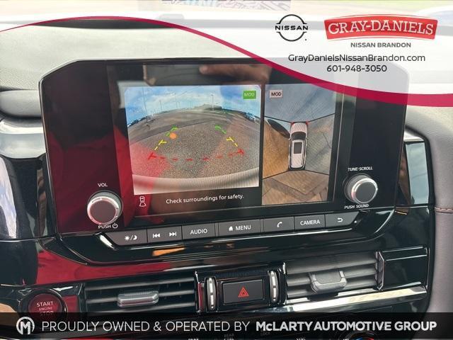 new 2025 Nissan Pathfinder car, priced at $43,678