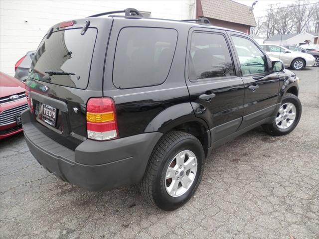 used 2007 Ford Escape car, priced at $4,900