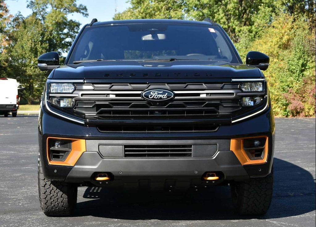 new 2025 Ford Expedition car, priced at $80,834