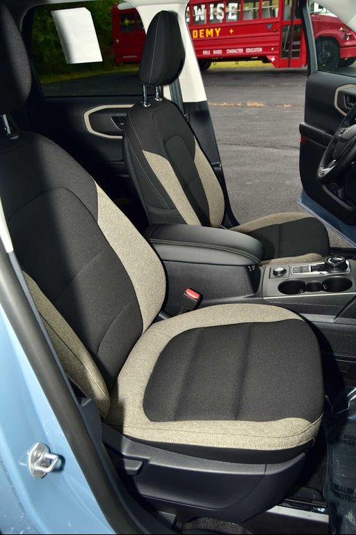 new 2025 Ford Bronco Sport car, priced at $34,399