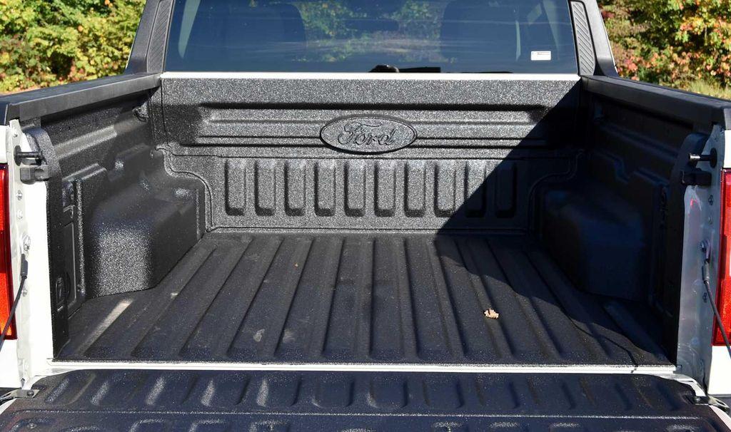 new 2025 Ford Maverick car, priced at $29,270