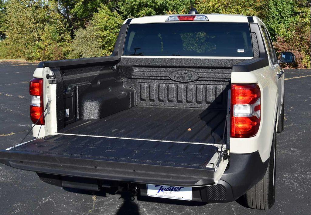 new 2025 Ford Maverick car, priced at $29,270