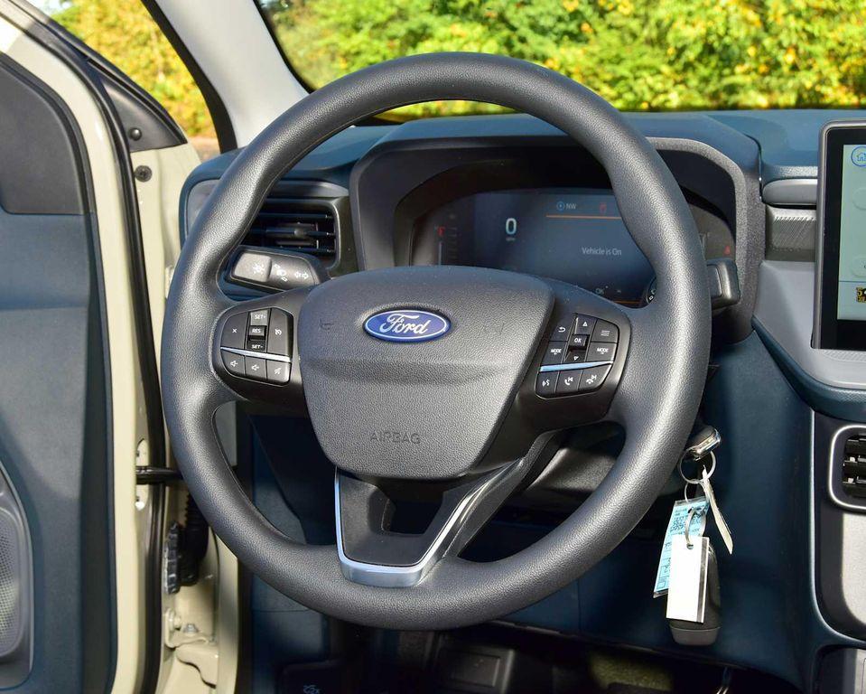 new 2025 Ford Maverick car, priced at $29,270