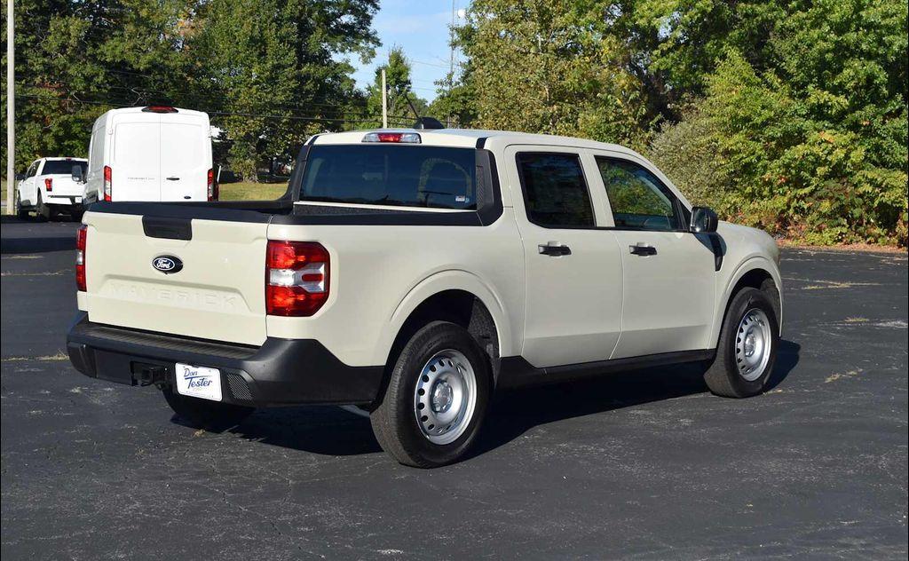 new 2025 Ford Maverick car, priced at $29,270